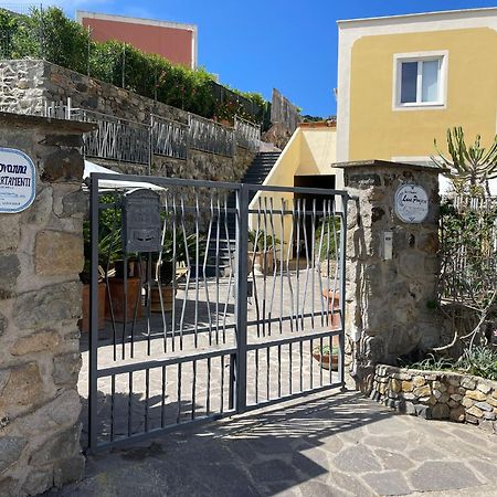 Ponza Inn- Casa Giovanna מראה חיצוני תמונה