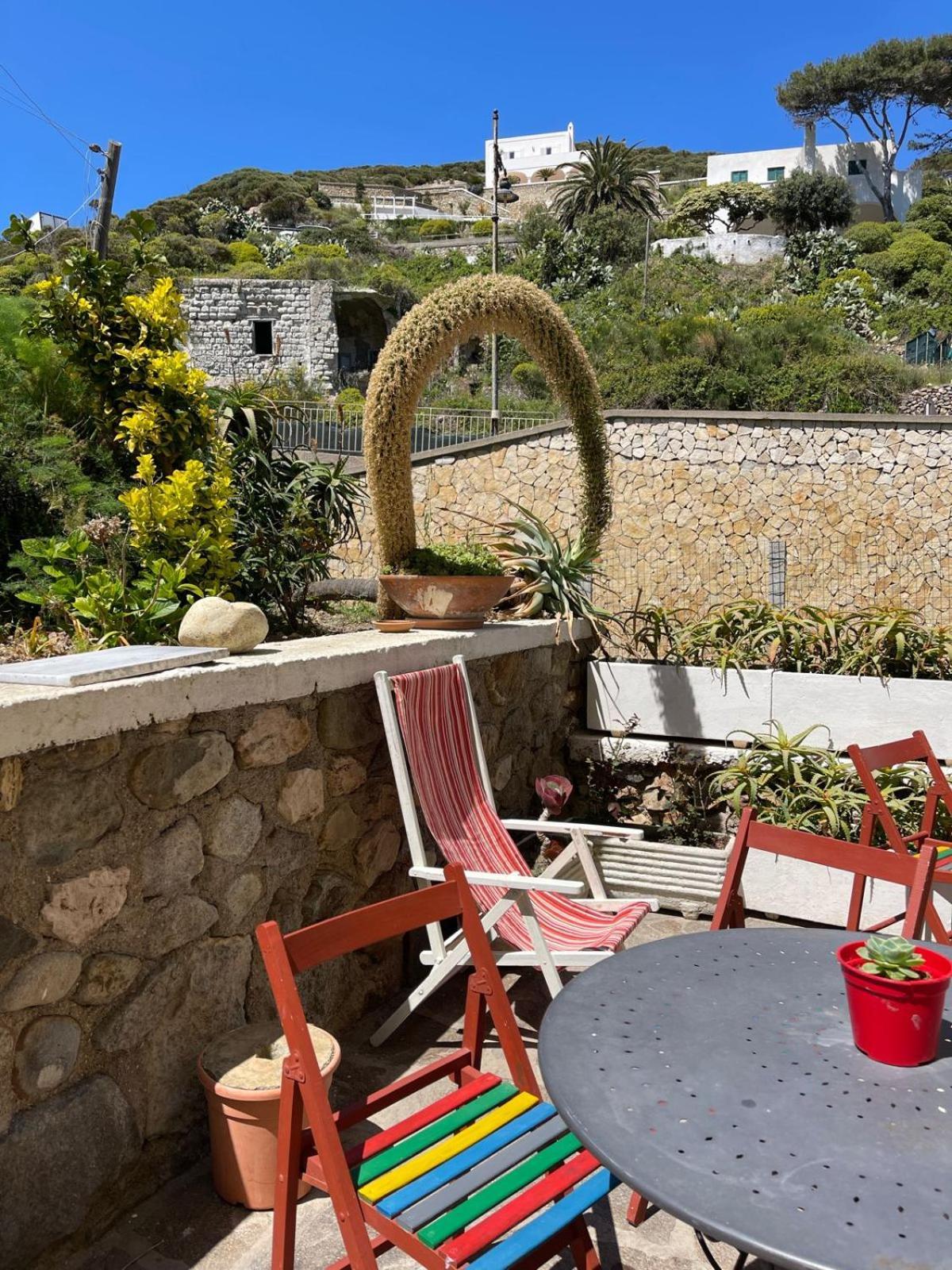 Ponza Inn- Casa Giovanna מראה חיצוני תמונה